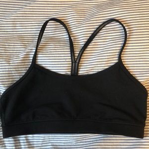 Black lululemon sports bra